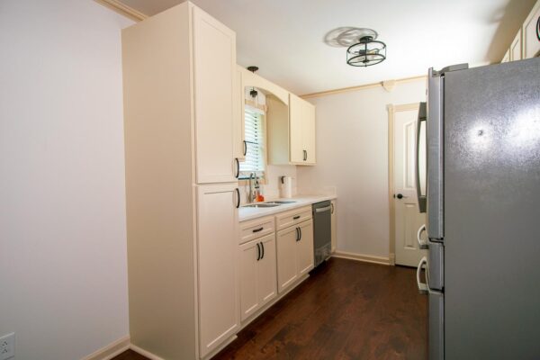 Shaker Style In Almond Full Kitchen